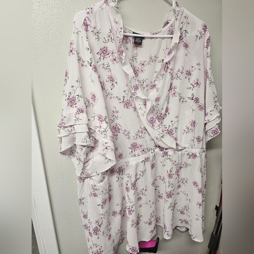 Cute surpice top